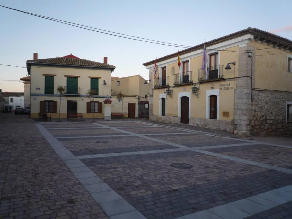 Plaza del Ayuntamiento, Valoria