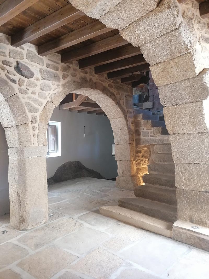 Rehabilitación vivienda calle Mesón, Fermoselle