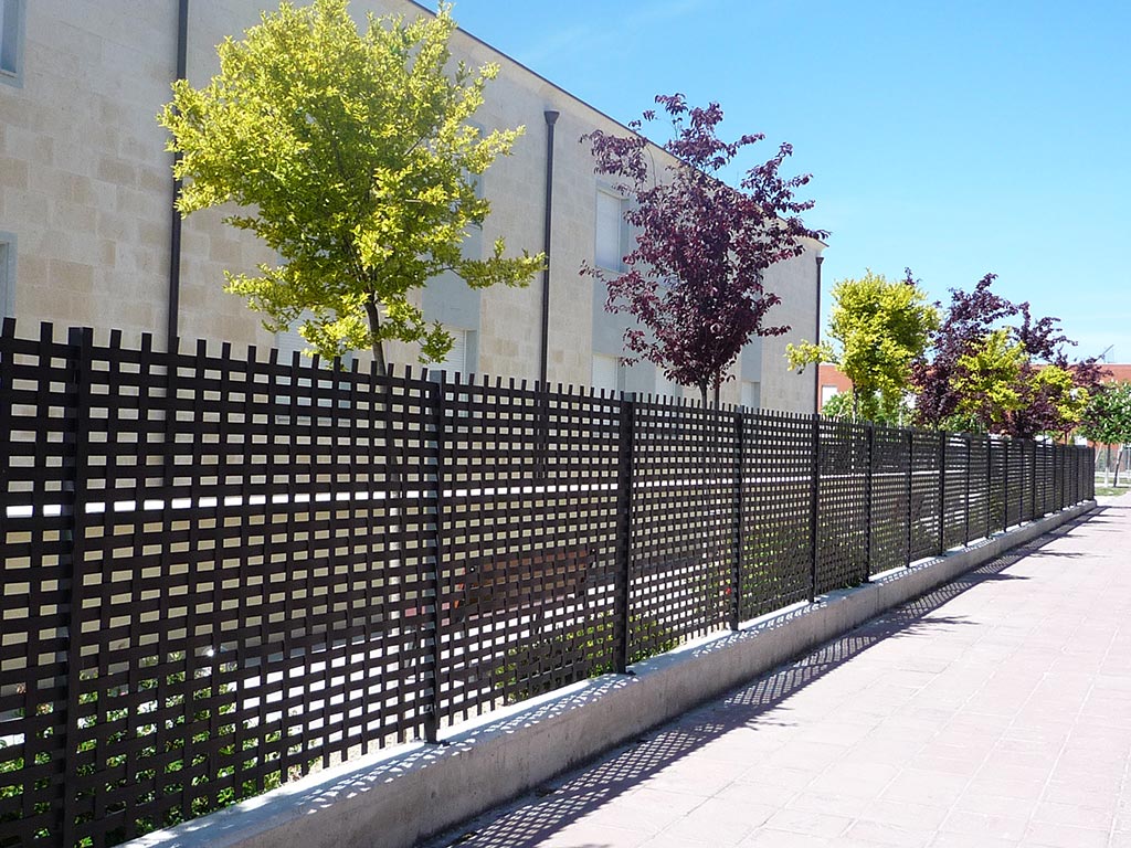Vallado residencia de ancianos
