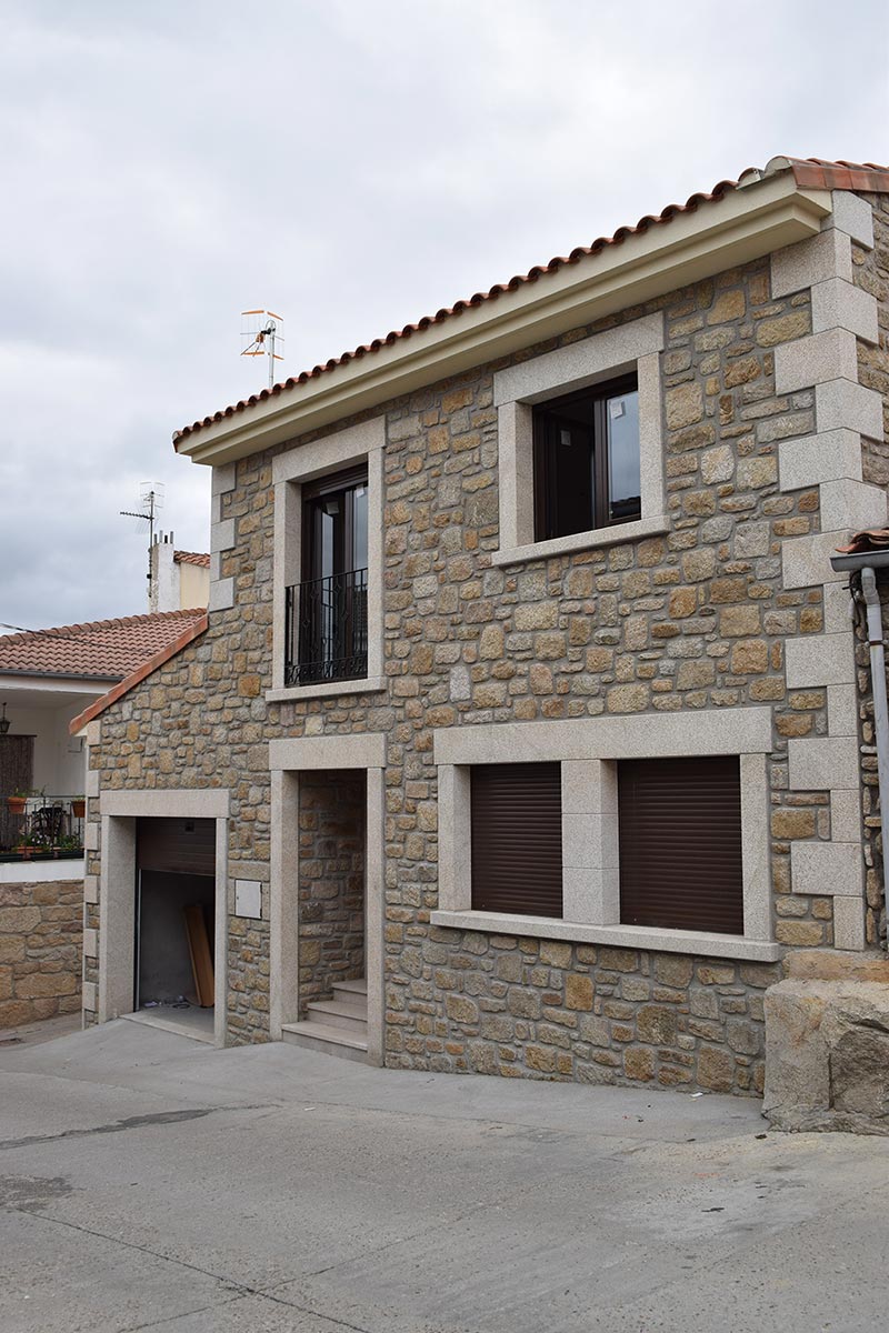 Calle Alto de Santa Colomba, Fermoselle (Zamora)